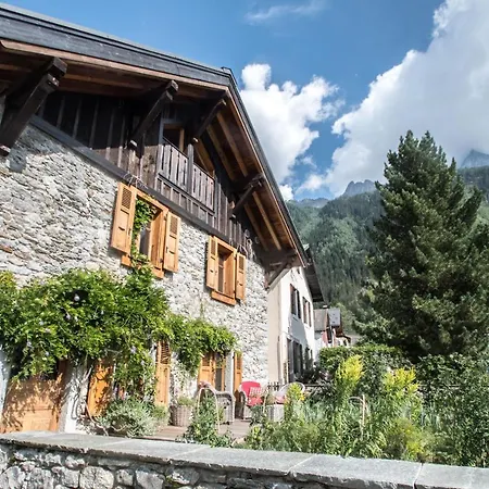 Alpie Chalet